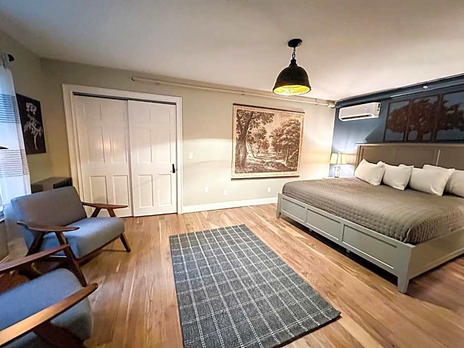 The Black Walnut Inn