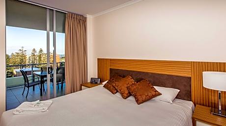 Three-Bedroom Apartment with Ocean View