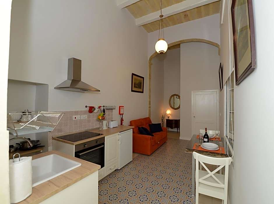 Paulos Valletta