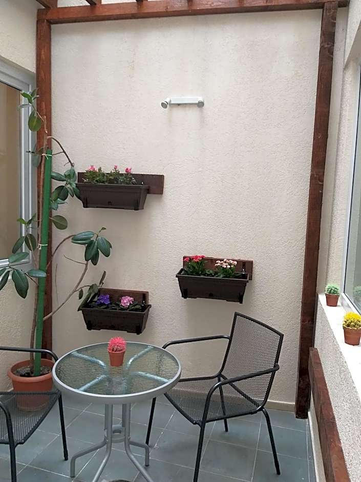 Hotel Tranzzit