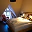 LiLi Living Hotel