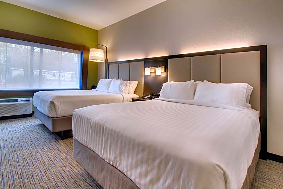 Holiday Inn Express & Suites Summerville By IHG