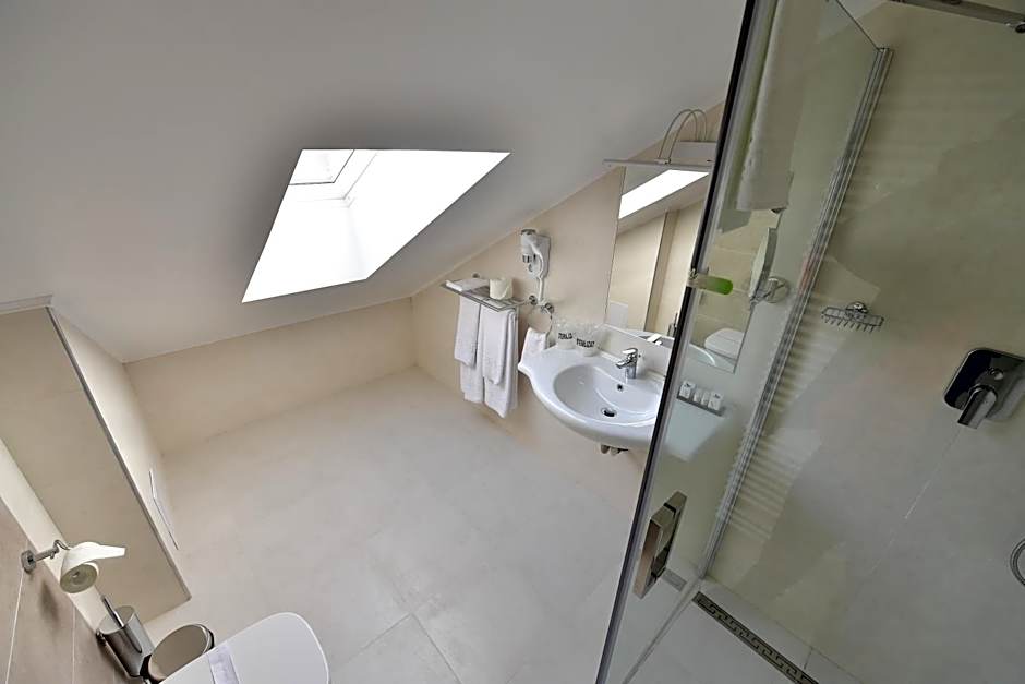 Hotel La Belle Epoque