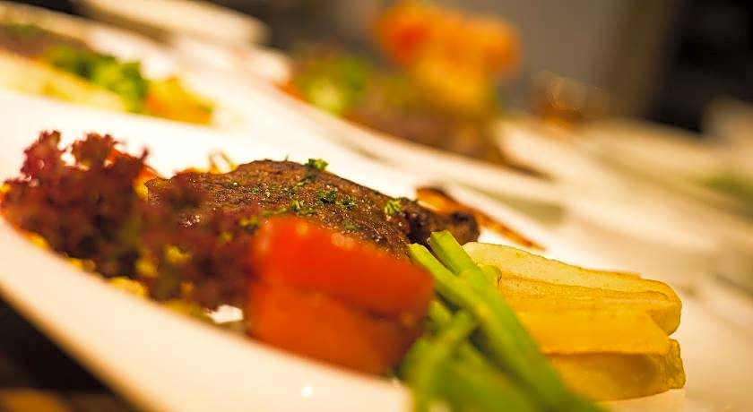 Lakeshore Suites Banani