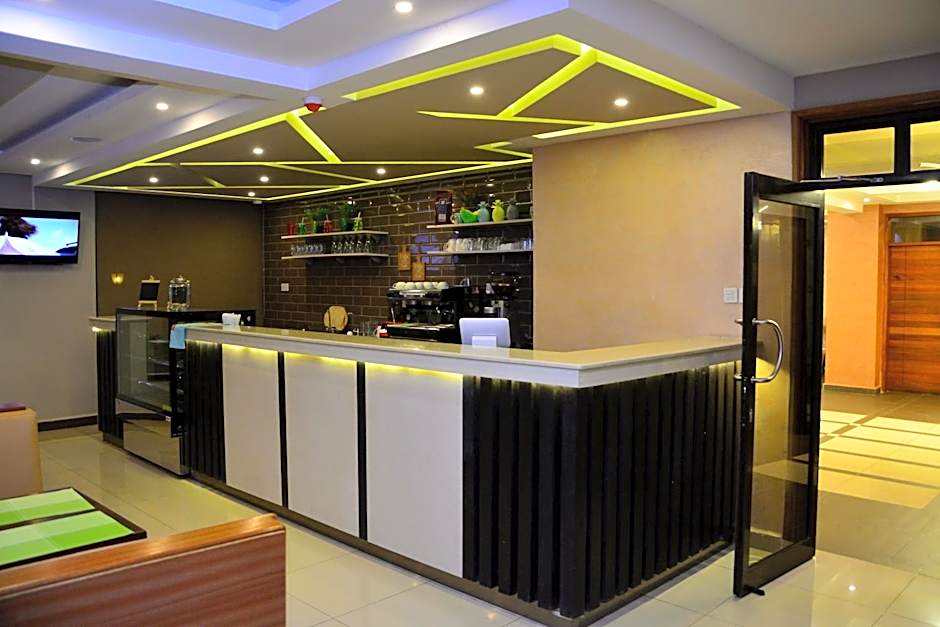 Razana Hotel