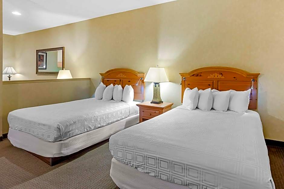 Best Western Plus Revere Inn And Suites