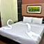 Hotel Arya Palace