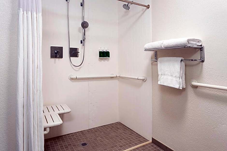 Courtyard by Marriott St. Petersburg Clearwater