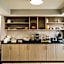 La Quinta Inn & Suites by Wyndham Brooklyn Downtown