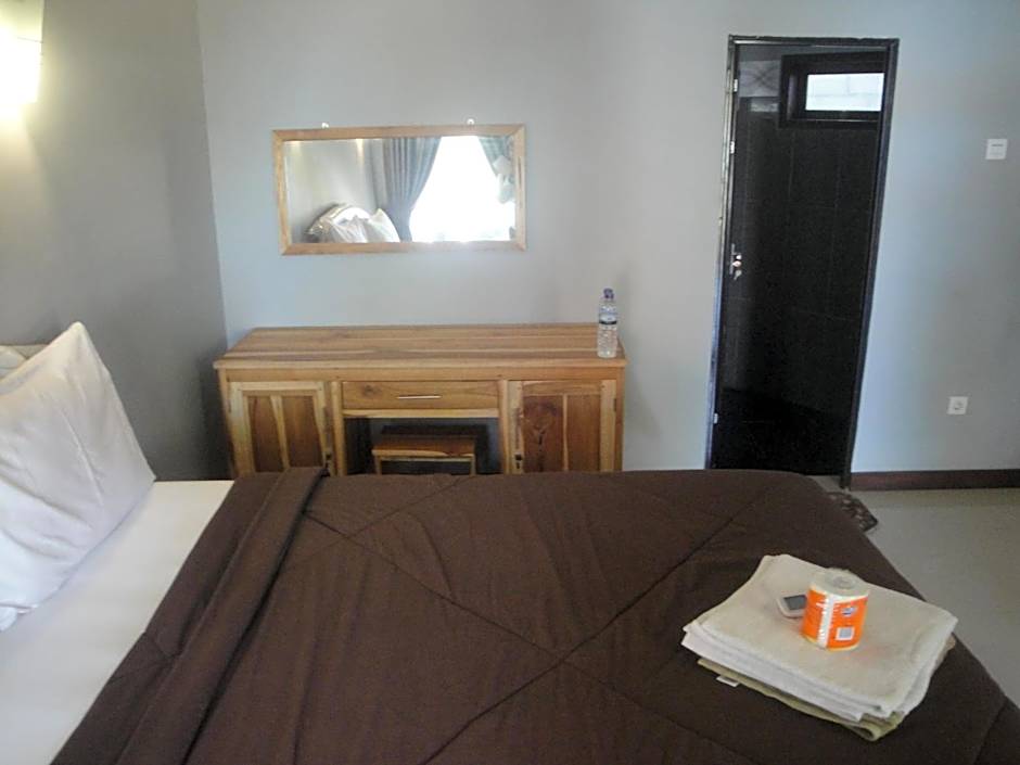 Tri Putri Kuta Homestay