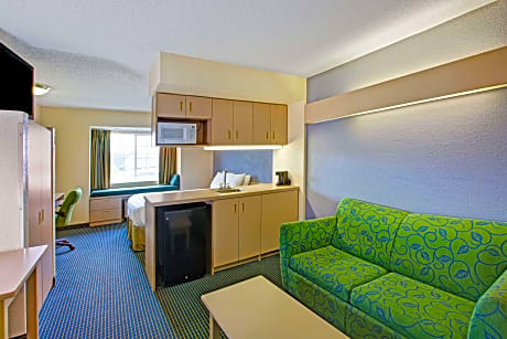 1 King Bed Deluxe Studio Suite Non-Smoking
