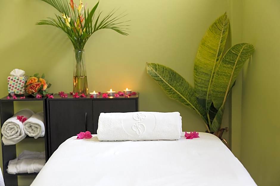 Half Moon Blue Hotel