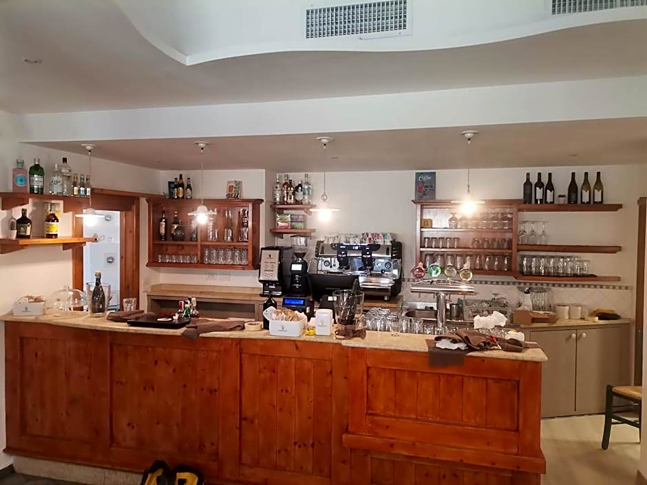 Hotel Bed & Bike Ledro