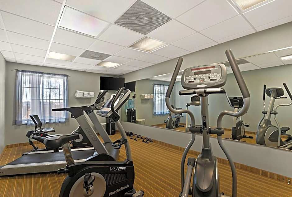 Mainstay Suites Houma