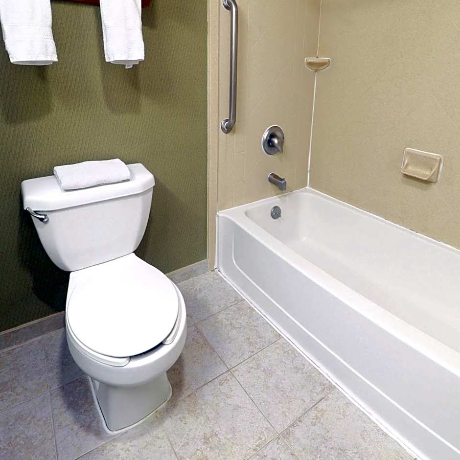 Hampton Inn By Hilton Reynosa