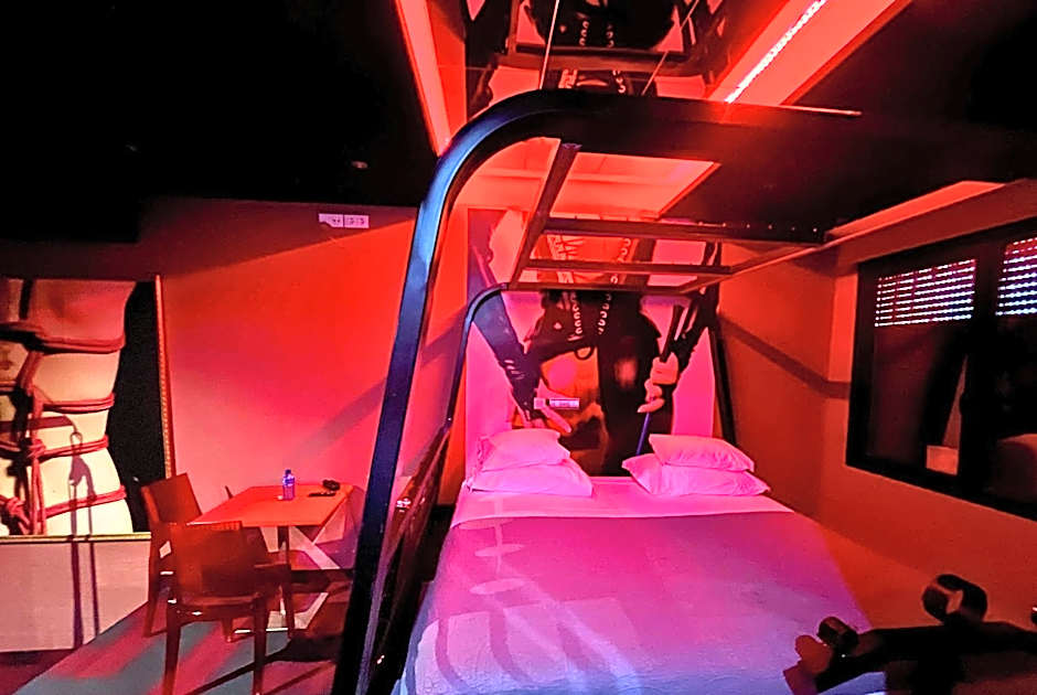 V Hotel