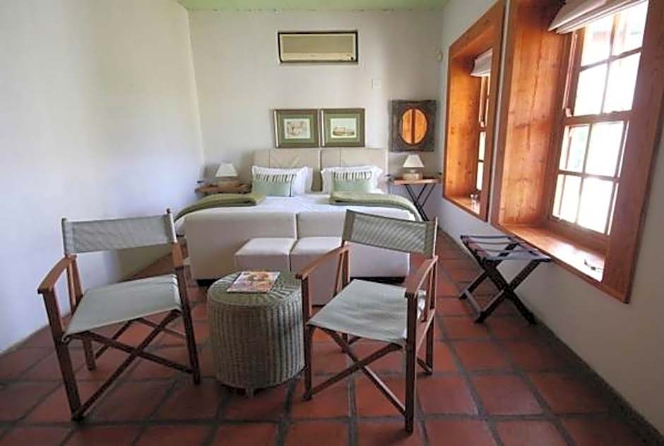 Dundi Lodge