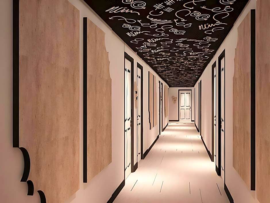 Kamaniiya Petitenget Seminyak