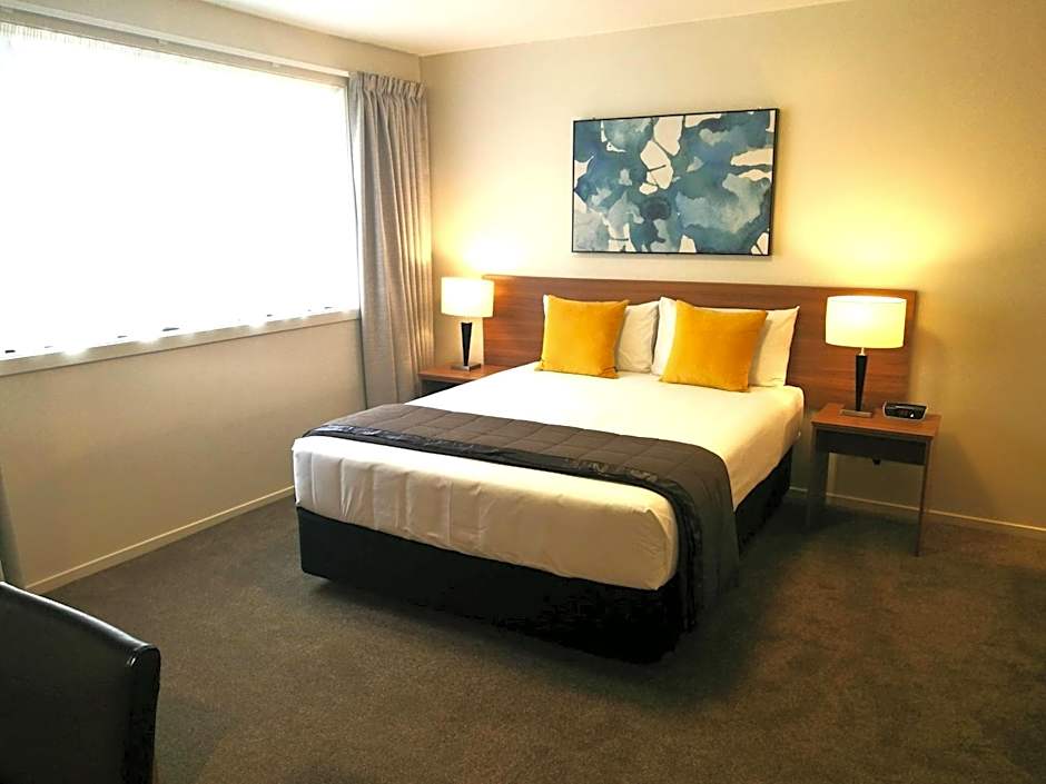 The Victoria Hotel Dunedin