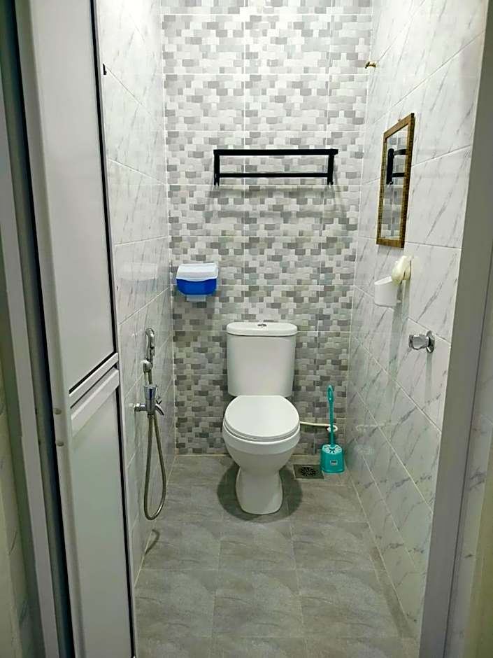 TAMU ROOMSTAY TOK MOLOR