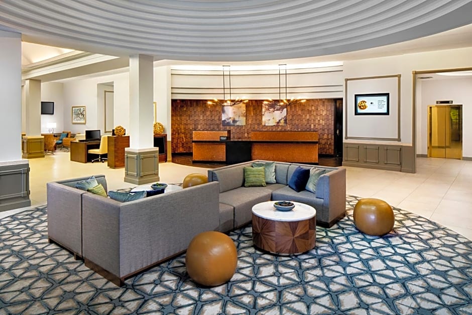 DoubleTree by Hilton Nashua
