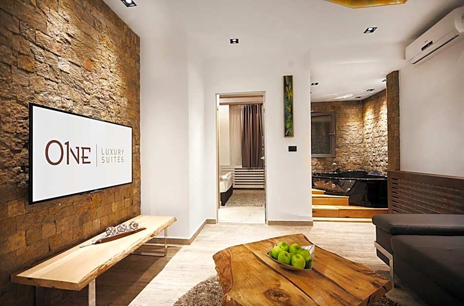 One Luxury Suites