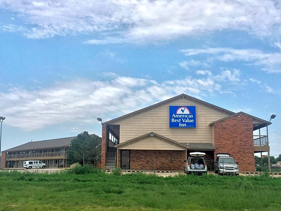 Americas Best Value Inn - Garden City