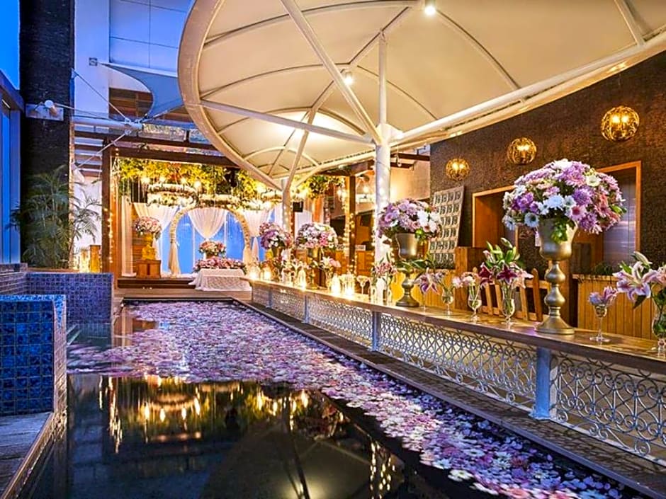 Mercure Jakarta Simatupang Hotel