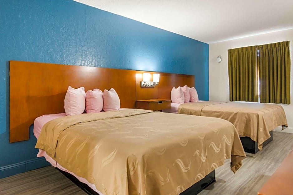 Rodeway Inn Broken Bow-Hochatown