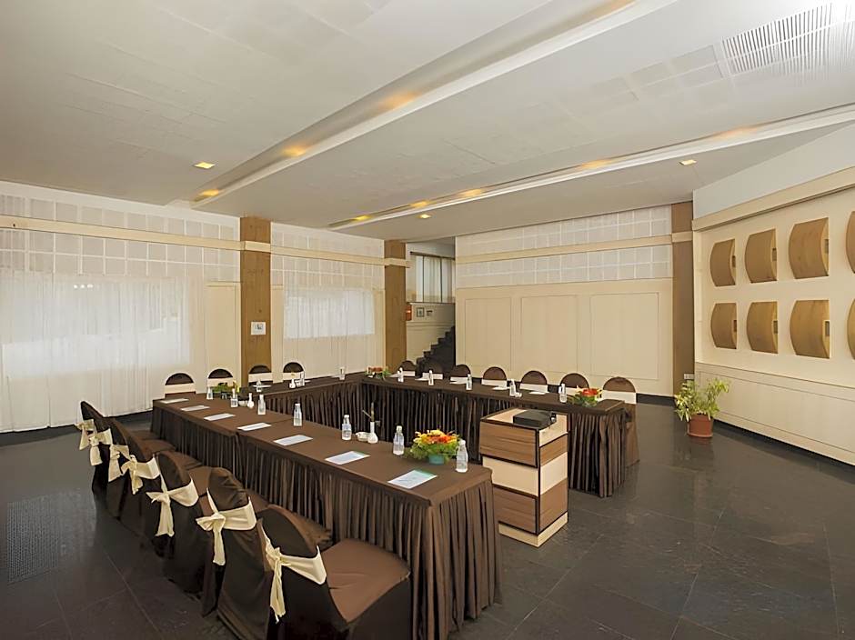 Grand Palace Hotel & Spa -Yercaud