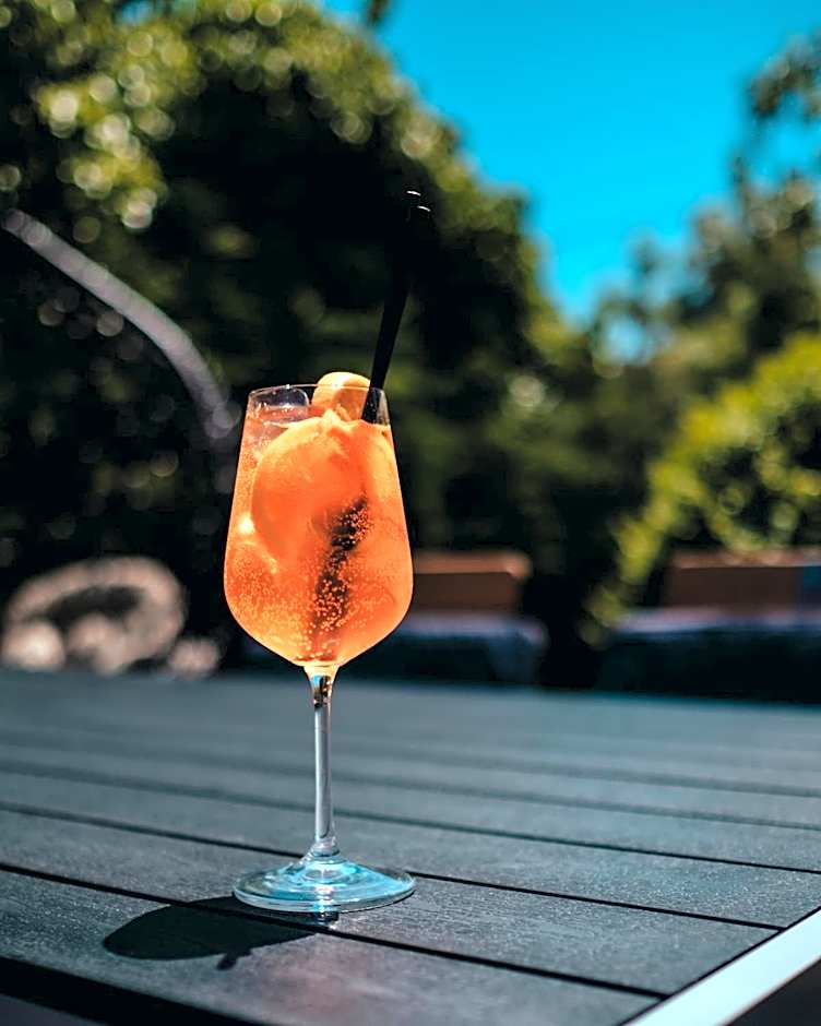 Delta Est Hotel & Restaurant