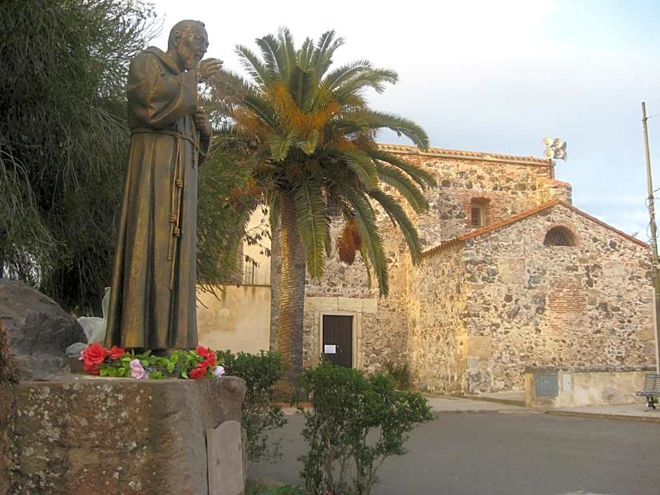 Sardinia House with Garden