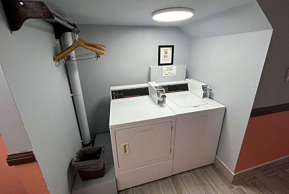 Super 8 by Wyndham Emporia