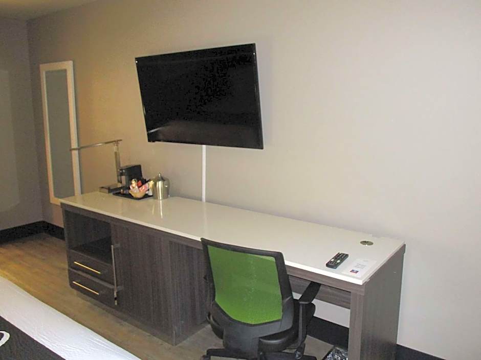 SureStay Plus Hotel by Best Western Point Richmond
