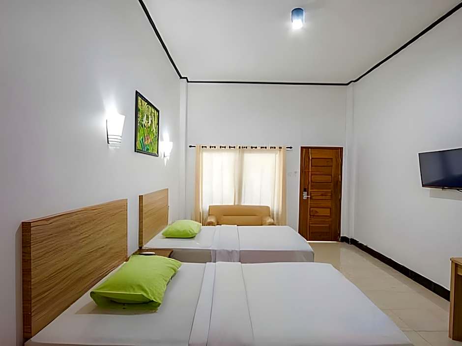 Central Inn Senggigi