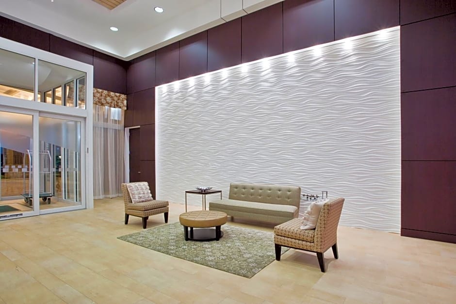 Holiday Inn Macon North By IHG