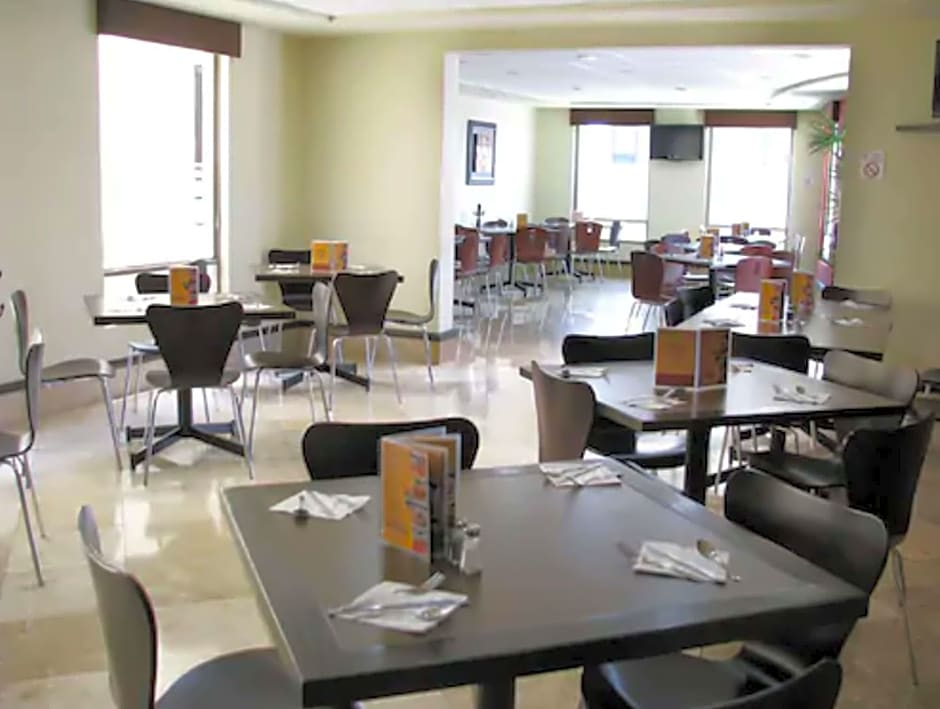 Hotel Alameda Express