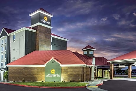 La Quinta by Wyndham Las Vegas Summerlin Tech