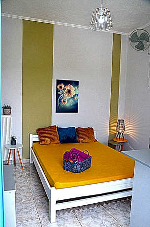 Overhill Apartments Adamas