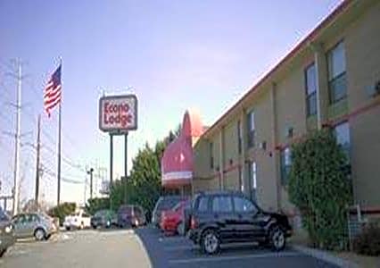 Econo Lodge Metro