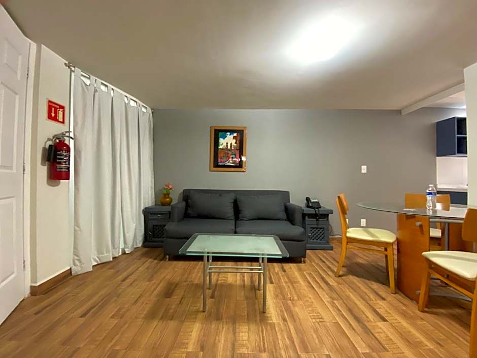 Grupo Kings Suites - Bosques de Duraznos 78