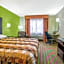 Super 8 by Wyndham Portales