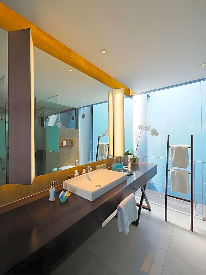 Ize Hotel Seminyak