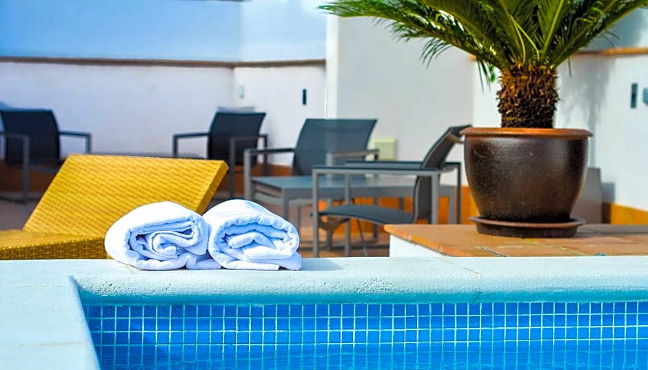 Aguilas5 SevillaSuites