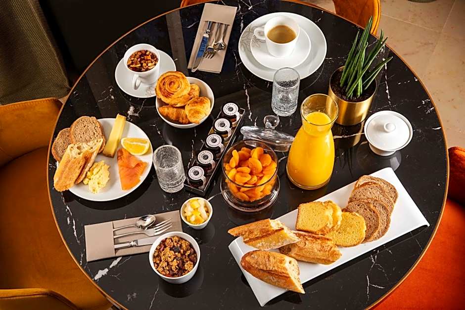 Hotel Aiglon - Esprit de France