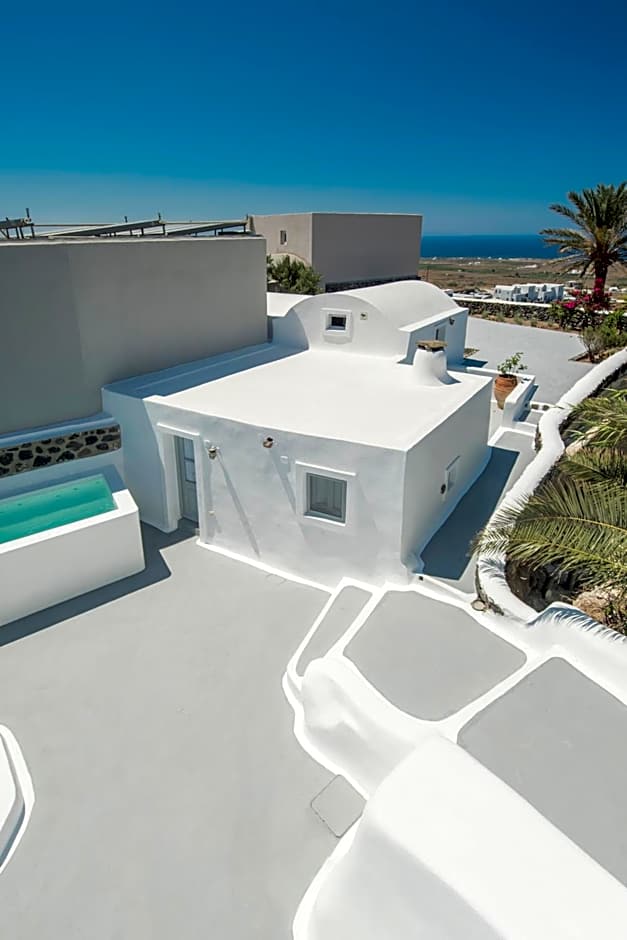 AQUA SERENITY LUXURY SUITES SANTORINI
