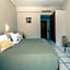 Daisy Hotel