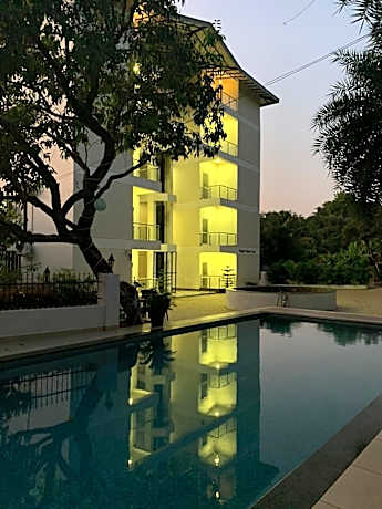 Regulus Resort Gokarna (Kudle Beach)