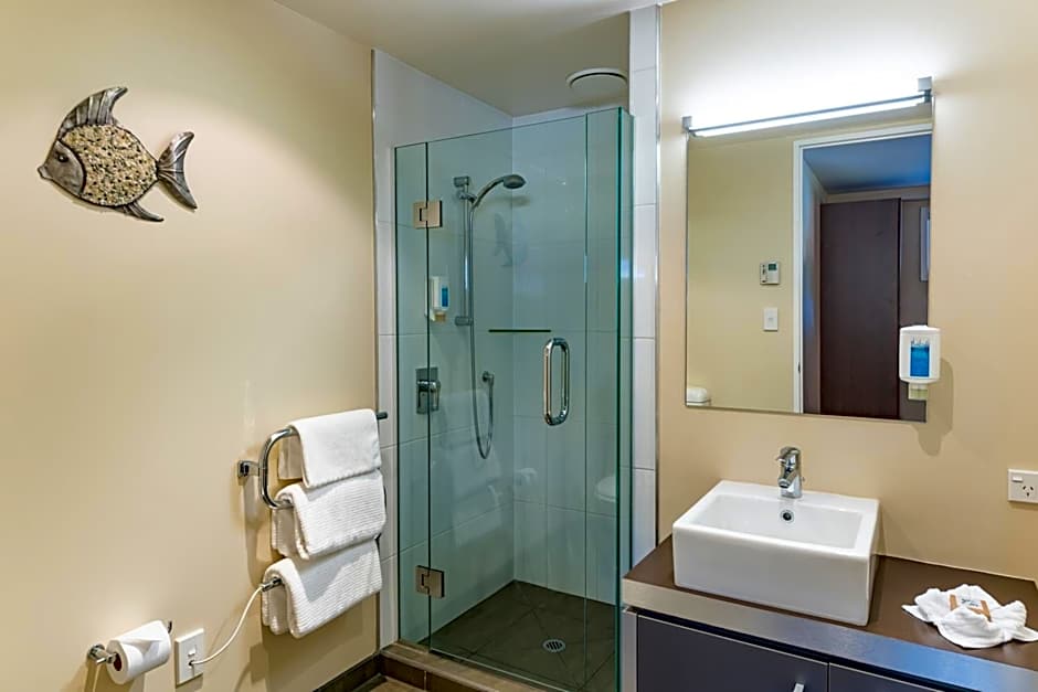 Edgewater Palms Apartments