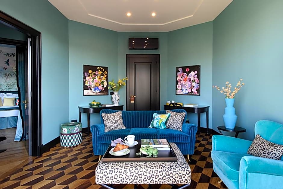 Velona's Jungle Luxury Suites